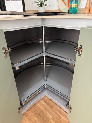 Cocina de exposición verde 190x215cm