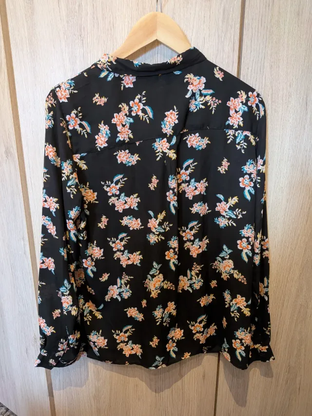 Camisa estampada floral mujer