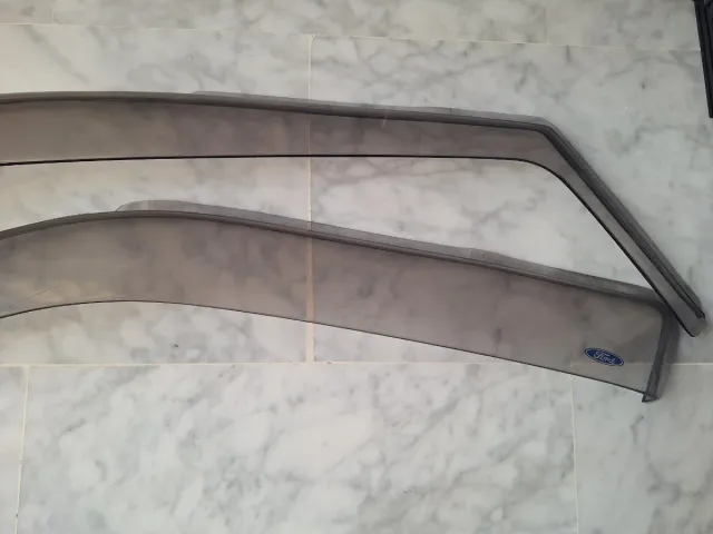 Derivabrisas Ford Orion y Escort