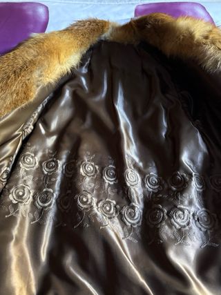 Chaquetón de piel de zorro, comprado en belorado