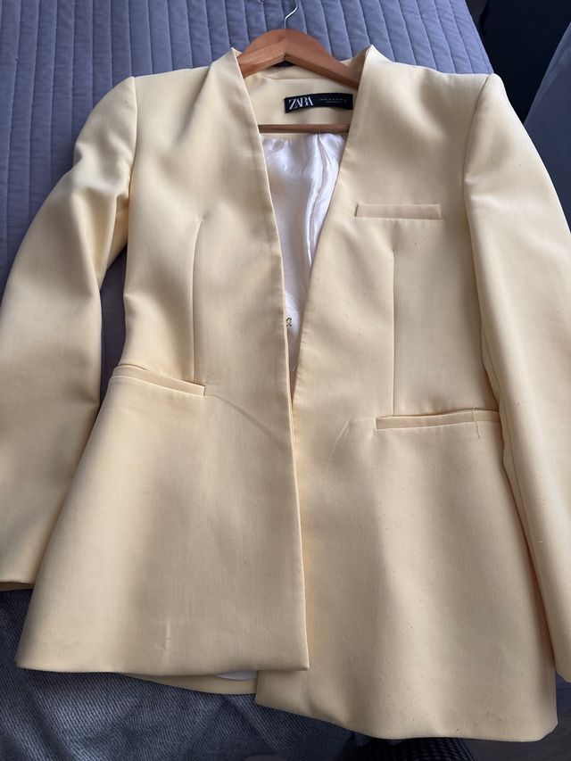 Americana Zara Talla M Amarilla