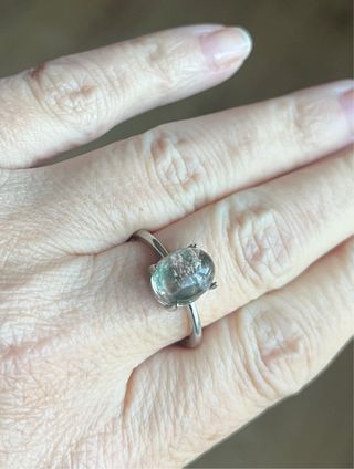 Anillo Cuarzo Jardín Verde Ovalado