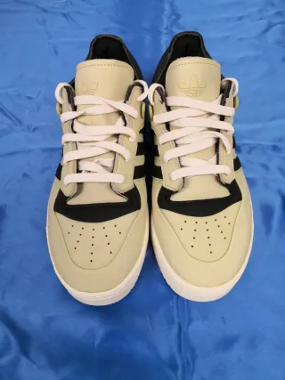 Scarpe Adidas Uomo Beige/Nero