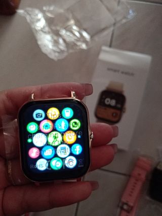 Smartwatch Beige e Oro