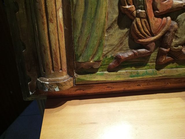 Cuadro relieve madera tallada