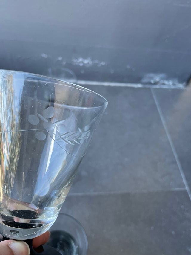 Conjunto 4 copas vidrio negro