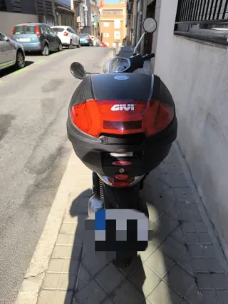 Piaggio Liberty 125 2014 con Baúl