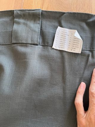 Cortinas semiopacas grises con alzapaños (2 paños)