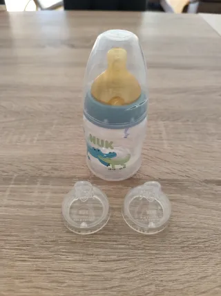 Biberón NUK First Choice + 2 tetinas