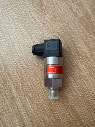 Transmisor Danfoss MBS3100 0-6 bar