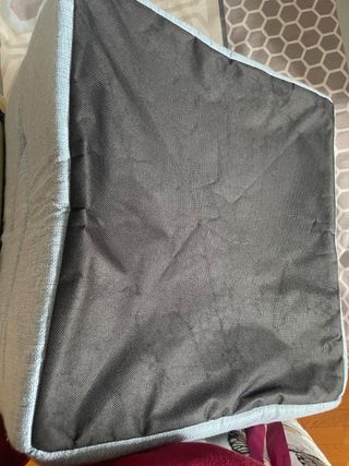 Caseta para perro/gato pequeña nueva