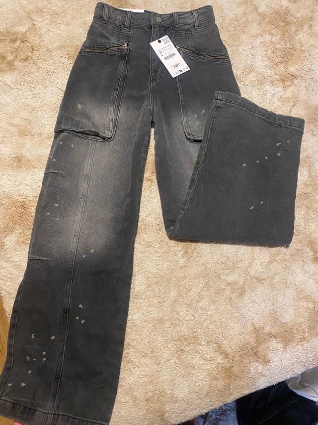 Pantalón vaquero negro desgastado Zara Talla 32