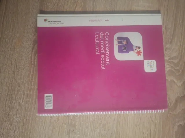 Libro Escolar. Coneixement medi social i cultural