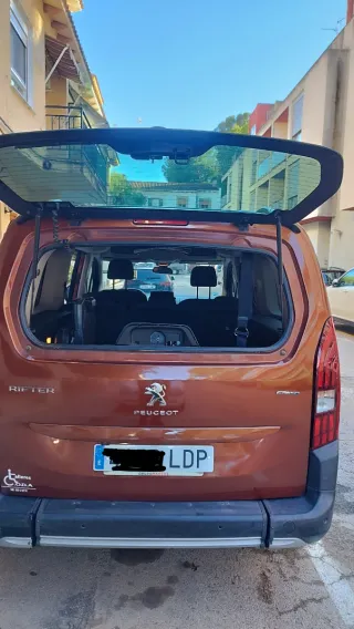 Peugeot Rifter adaptado