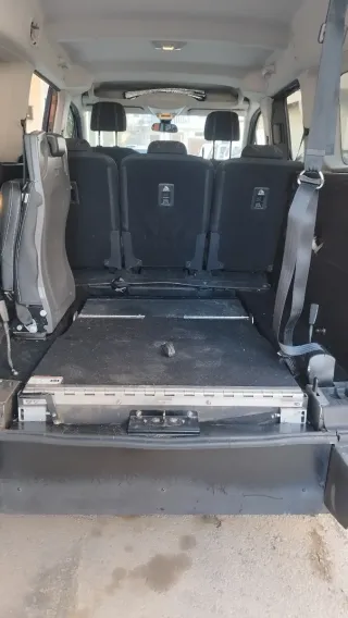 Peugeot Rifter adaptado