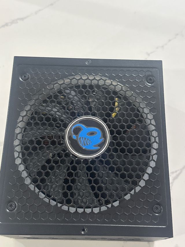 Alimentatore RGB 850W