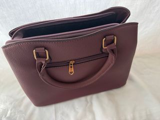 Bolso de mano marrón para mujer