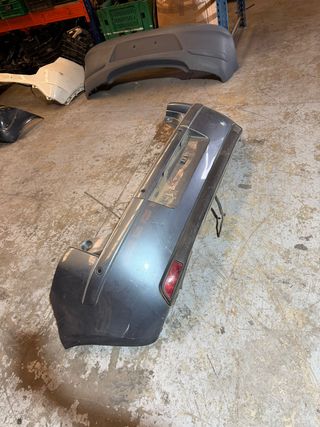 Paragolpes Trasero Citroen C4 2004