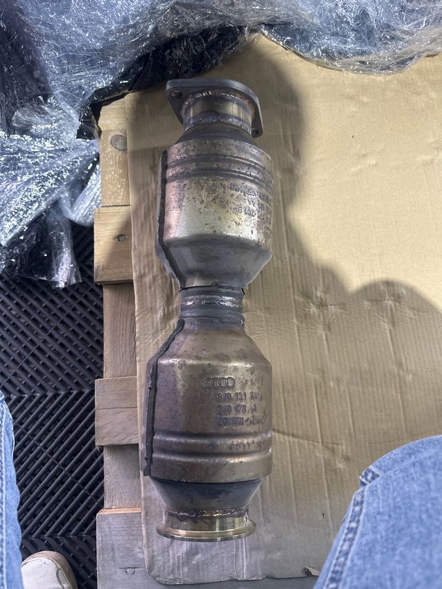 Downpipe Original Audi TTRS