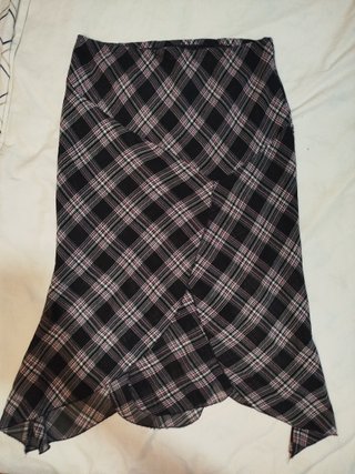 Falda asimétrica cuadros talla L