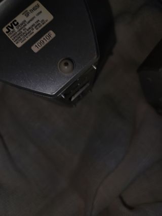 5 Altavoces JVC Marrones y Negros