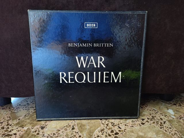 Caja Vinilos Benjamin Britten War Requiem