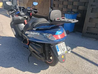 Yamaha Majesty YP 400