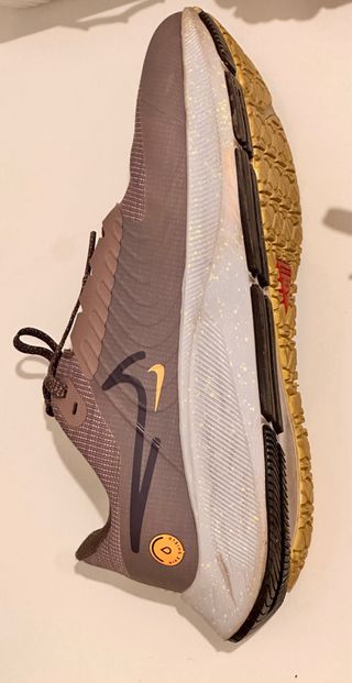 Nike Air Zoom Pegasus 38 Shield Marrón/Morado