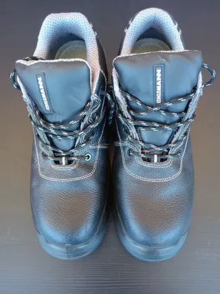 ZAPATOS DE SEGURIDAD KINGSMANN N°46_15€