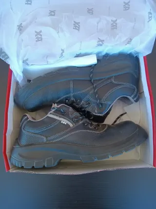 ZAPATOS DE SEGURIDAD KINGSMANN N°46_15€