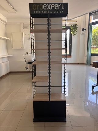 3 expositores nuevos ! se pueden vinilar.