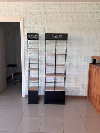 3 expositores nuevos ! se pueden vinilar.