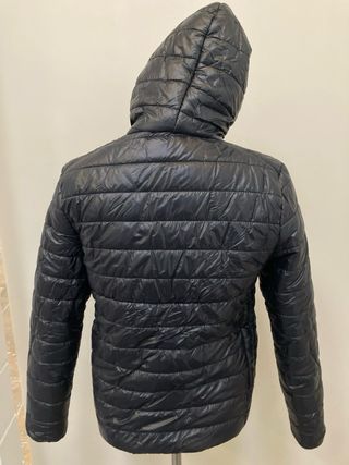 Plumas EA (Emporio Armani) Negra