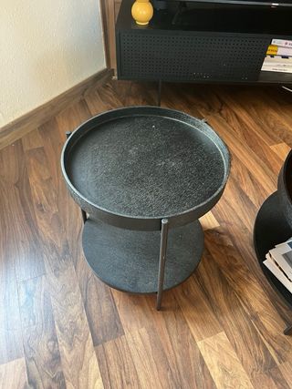 Tavolini rotondi in legno nero