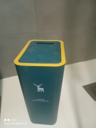 Papelera Les Collectors verde sin estrena costó 58