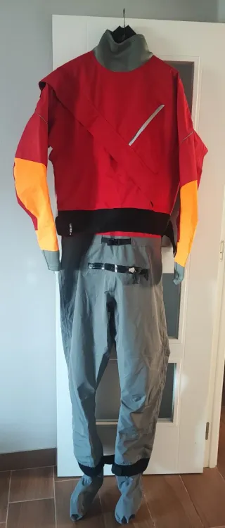 Traje seco de kayak/remo