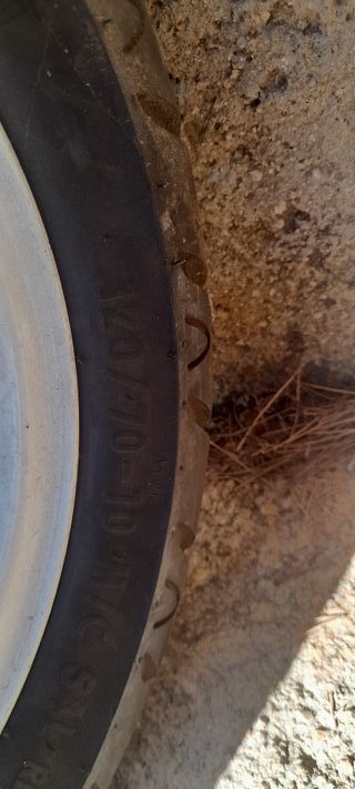 Rueda Continental 120/70-10 Vespa