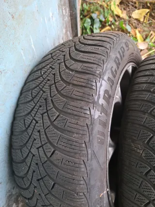 Llantas con neumáticos Medida 205/55R/16‐----91H