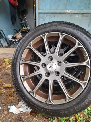 Llantas con neumáticos Medida 205/55R/16‐----91H