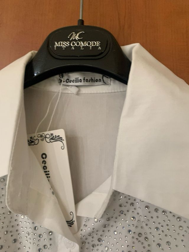 Camicia strass bianca e pantalone nero