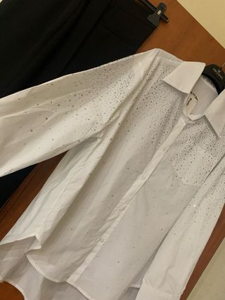 Camicia strass bianca e pantalone nero