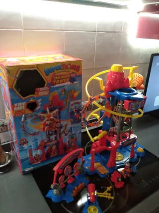 SuperThings Torre de Entrenamiento