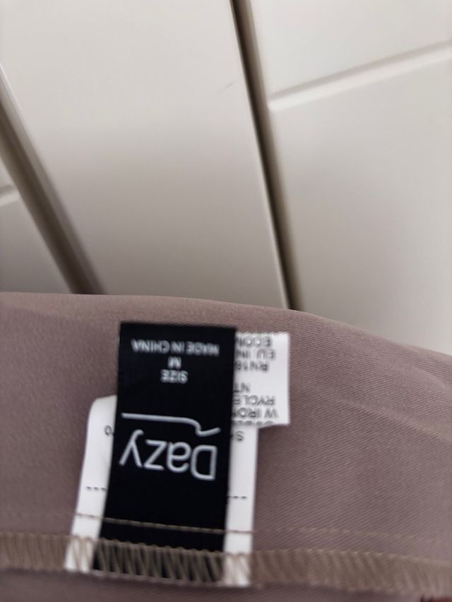 Gabardina gris talla M sin estrenar