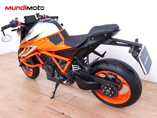 KTM 1290 SUPER DUKE R