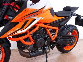 KTM 1290 SUPER DUKE R