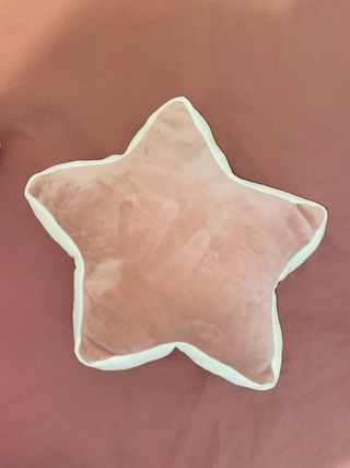 Cojines infantiles arcoíris, luna y estrella