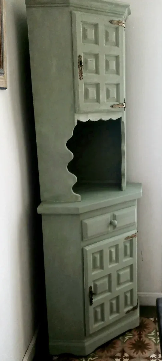 PRECIOSO Mueble esquinero de madera