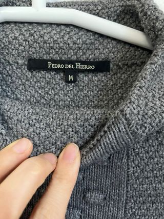 Vestido jersey gris con relieve Pedro de Hierro M