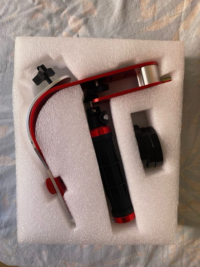 Stabilizzatore per fotocamera professionale