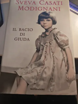 SVEVA CASATI MODIGNANI - BACIO